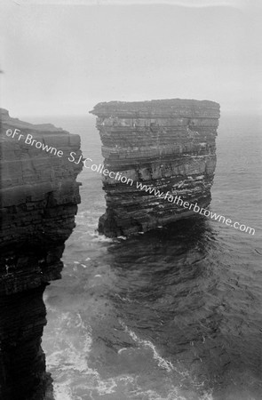 BALLYCASTLE DOONABRISTA ROCK FROM S.E.